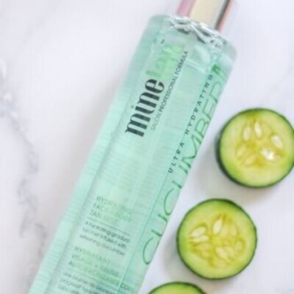 MineTan Hydrating Cucumber Face & Body Mist self-tanning spray 200ml